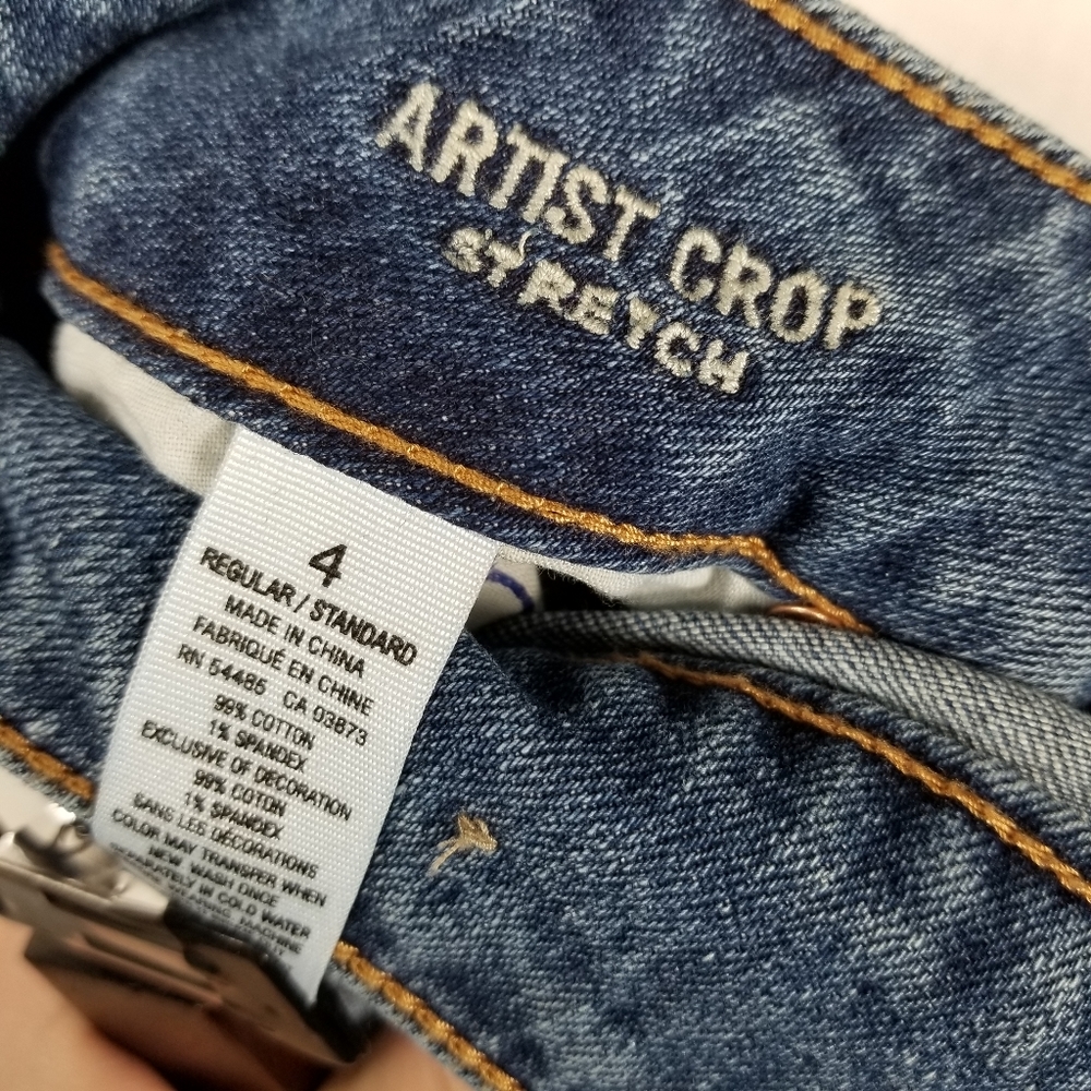 3/$30 American Eagle Artist Crop - Picture 4 of 5